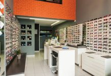 Optica Pitsiou: We dress up your eyes!