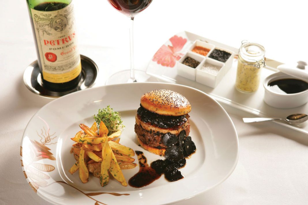 Fleur-Burger-Hubert-Keller4