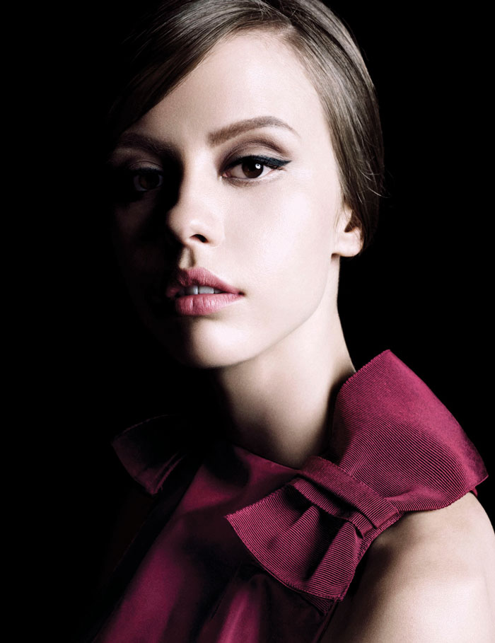 PRADA-LA-FEMME-perfume-campaign