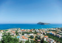 Πλατανιάς Χανίων: Ένα θέρετρο για όλους!