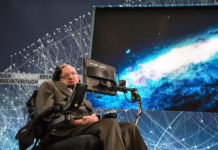 Stephen Hawking: Ένα αντίο στον πιο… έξυπνο πρωταγωνιστή της τηλεόρασης!