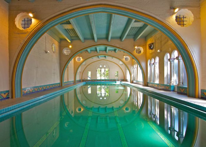 lifemagazinegr_Berkeley_City_Club_California