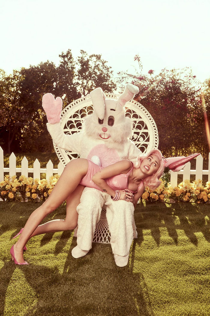 miley-cyrus-easter-photoshoot-2018-7