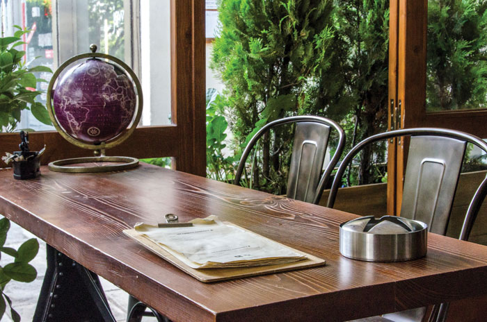 lifemagazinegr_charlie_espresso_bar_glyfada (4)